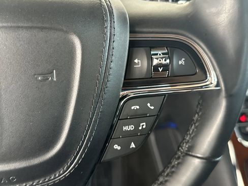 Used 2020 Lincoln Continental Reserve w/ Luxury Package image 20