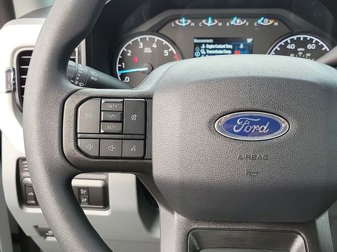 New 2026 Ford F350 XL AWD/4WD image 19