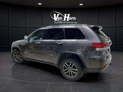 Used 2021 Jeep Grand Cherokee Limited w/ Trailer Tow Group IV image 3