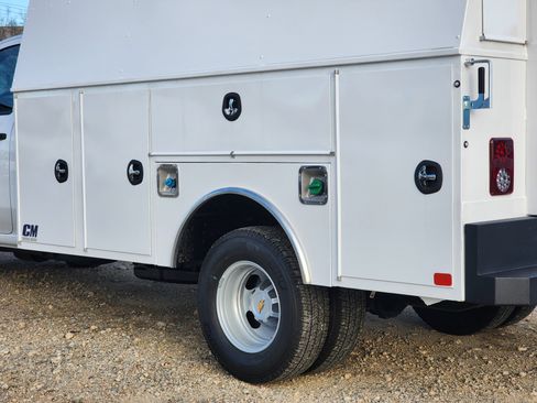 New 2025 Chevrolet Silverado 3500 W/T w/ WT Convenience Package RWD image 12
