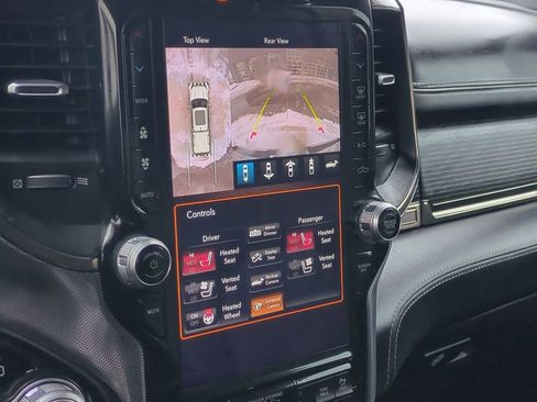 Used 2021 RAM 1500 Limited image 32