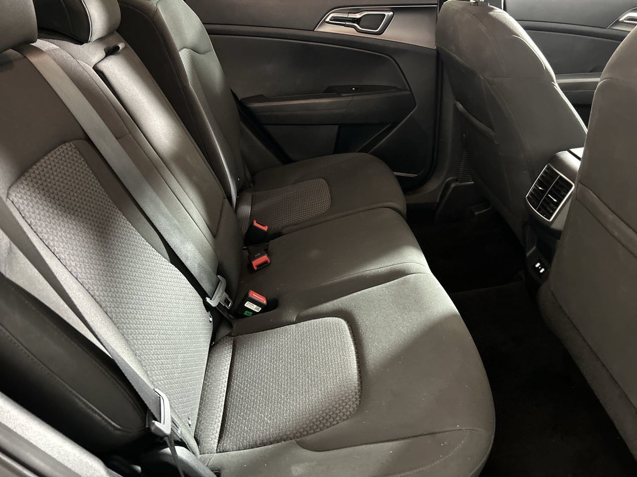 Used 2026 Kia Sportage LX FWD image 25