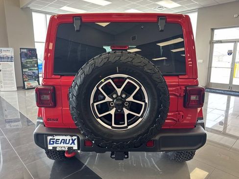 New 2026 Jeep Wrangler Unlimited Rubicon AWD/4WD image 12