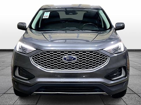 Used 2024 Ford Edge SEL image 3