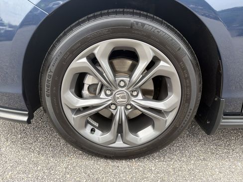 Used 2024 Honda Accord EX image 20