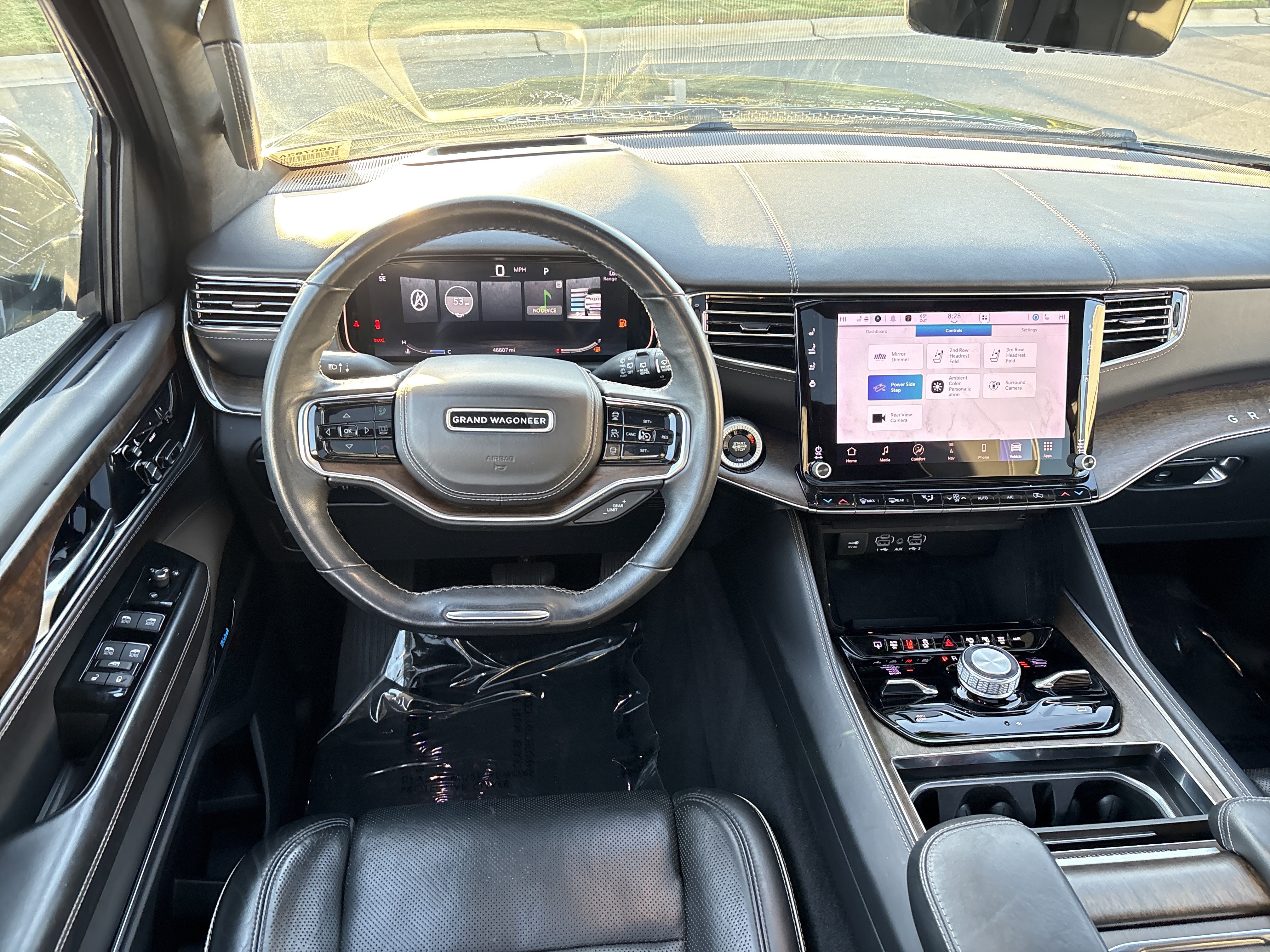 Used 2022 Jeep Grand Wagoneer Series II AWD/4WD image 20