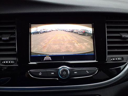 Certified 2022 Buick Encore Preferred w/ Safety Package image 22