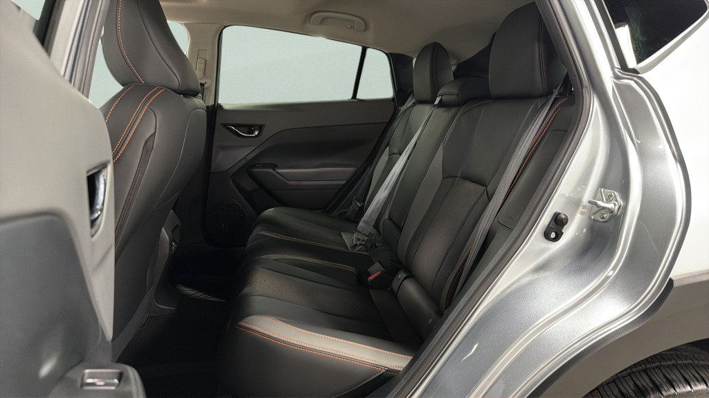 New 2026 Subaru Crosstrek 2.5i Limited w/ Crosstrek Mirror Package AWD/4WD image 32