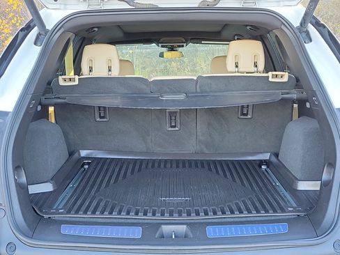 Used 2019 Cadillac XT5 Premium Luxury image 17