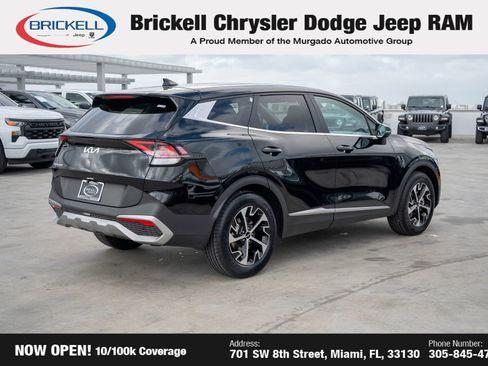 Used 2023 Kia Sportage EX image 5