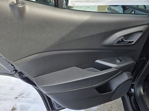 New 2026 Chevrolet Trax LS w/ LS Convenience Package FWD image 21