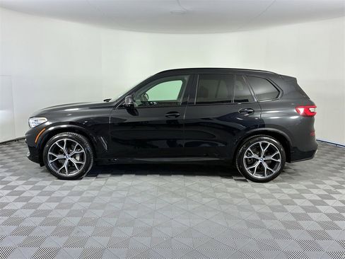 Used 2019 BMW X5 xDrive40i w/ M Sport Package image 4
