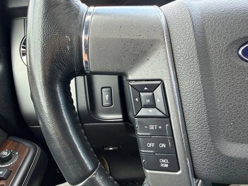 Used 2017 Ford Expedition Platinum AWD/4WD image 24