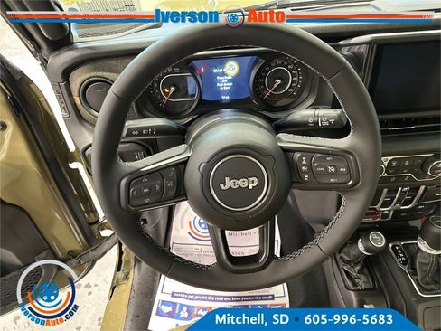 New 2026 Jeep Gladiator Willys image 17