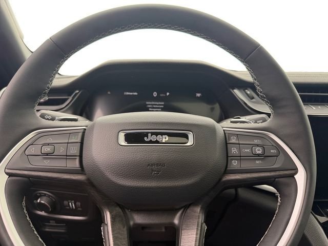New 2026 Jeep Grand Cherokee Altitude AWD/4WD image 17