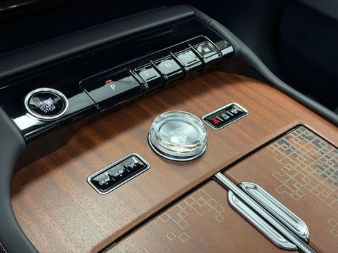 New 2026 Lincoln Navigator L Black Label image 33