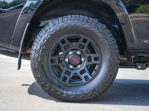 Used 2024 Toyota 4Runner TRD Off-Road Premium w/ Moonroof Package AWD/4WD image 8