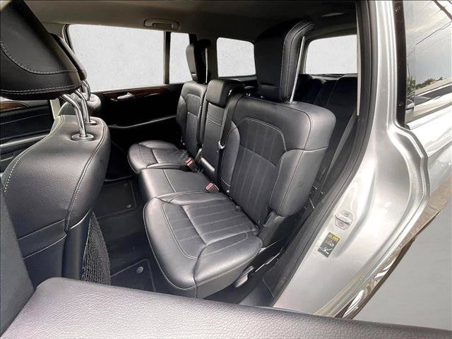 Used 2017 Mercedes-Benz GLS 450 4MATIC image 28