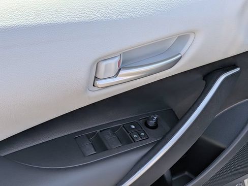 Used 2024 Toyota Corolla SE FWD image 14