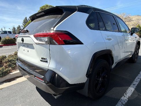 Used 2020 Toyota RAV4 XSE image 2