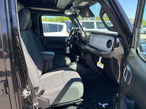New 2026 Jeep Wrangler Unlimited Sport AWD/4WD image 21