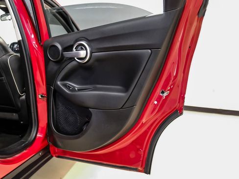 Used 2017 FIAT 500X Trekking image 46