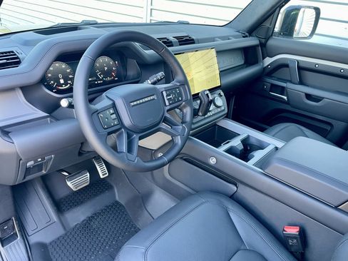 New 2026 Land Rover Defender 110 X AWD/4WD image 13