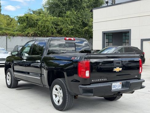 Used 2017 Chevrolet Silverado 1500 LTZ Z71 w/ LTZ Plus Package AWD/4WD image 6