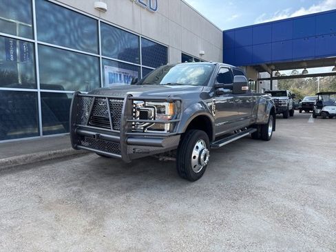 Used 2022 Ford F450 Lariat w/ Lariat Ultimate Package image 4