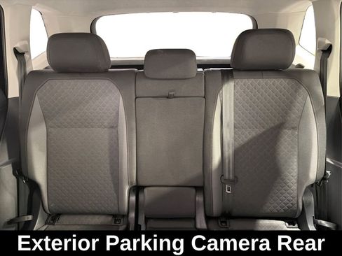 Used 2020 Volkswagen Tiguan S image 15