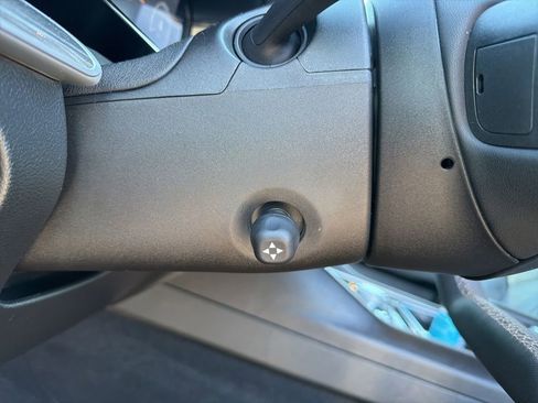 Used 2022 Jeep Wagoneer Series III w/ Convenience Group I image 15