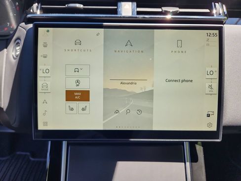 New 2026 Land Rover Range Rover Velar S AWD/4WD image 17