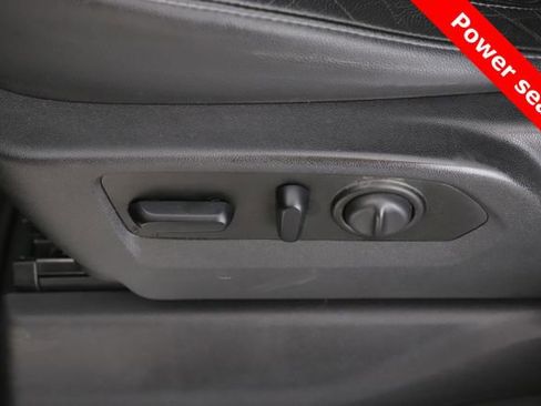 Used 2019 GMC Sierra 1500 SLT image 18