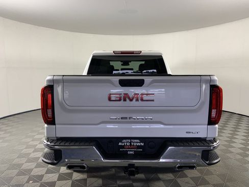 Used 2025 GMC Sierra 1500 SLT w/ SLT Premium Package image 8