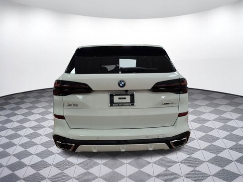 New 2026 BMW X5 xDrive50e w/ M Sport Package image 9