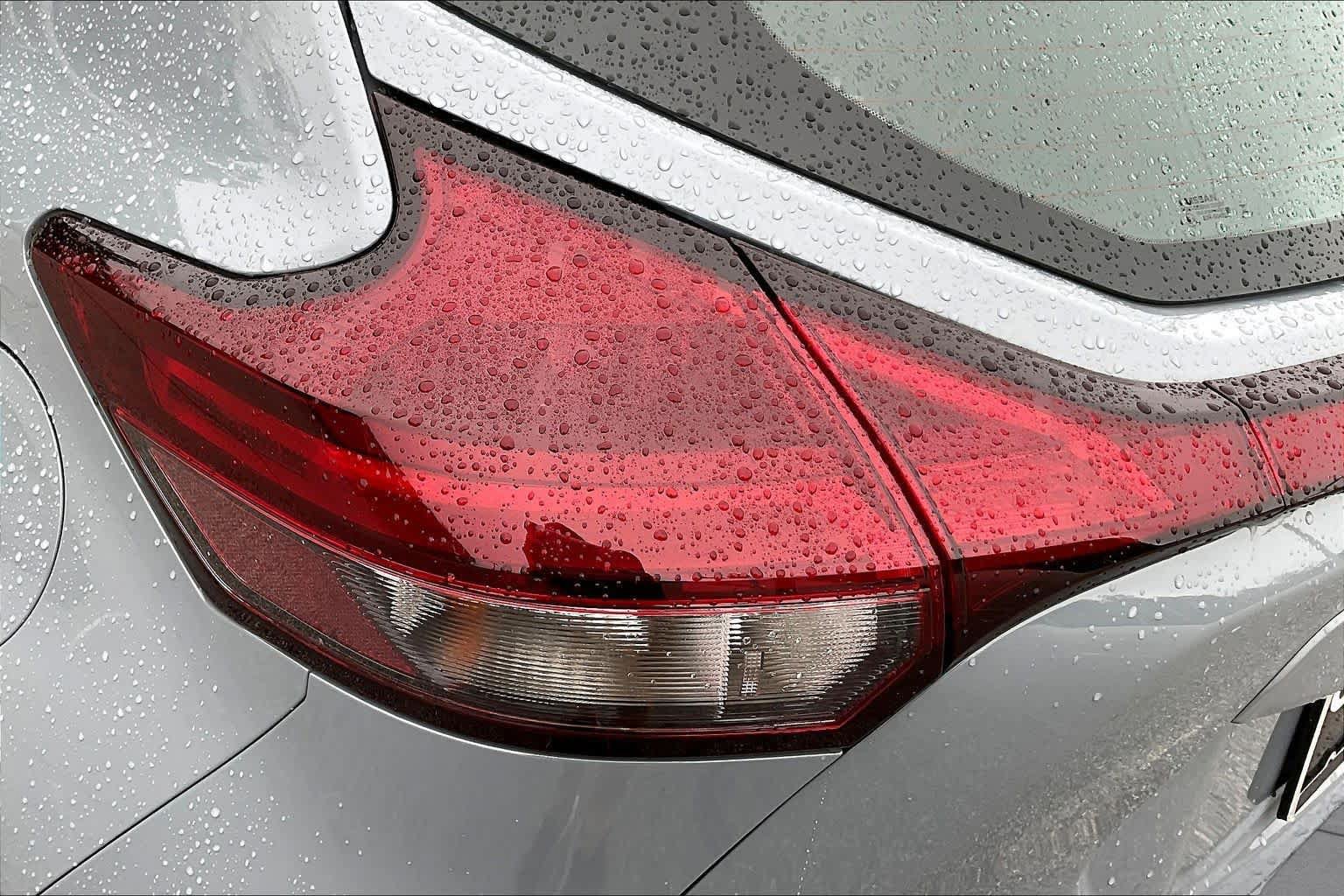 Used 2024 Nissan Kicks SV FWD image 28