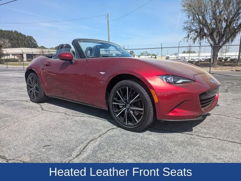 Certified 2025 MAZDA MX-5 Miata Grand Touring image 2