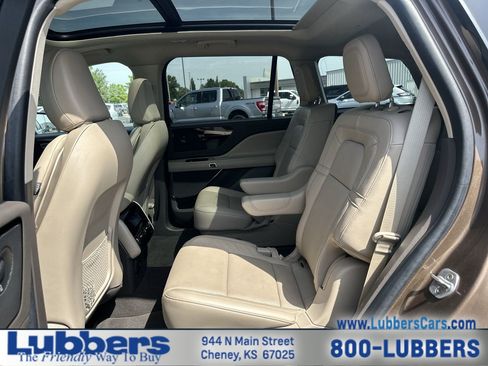 Used 2022 Lincoln Aviator Reserve RWD image 22