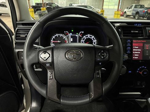 Used 2021 Toyota 4Runner TRD Off-Road Premium w/ Moonroof Package image 18