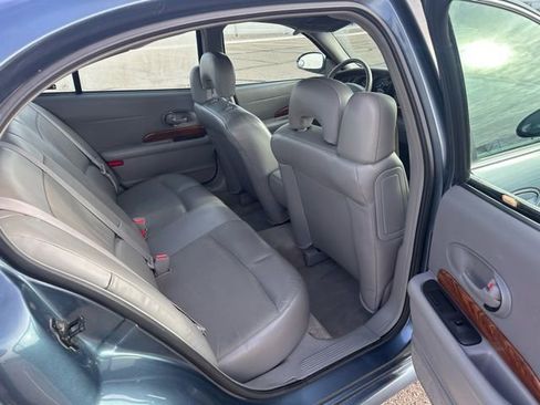 Used 2002 Buick Le Sabre Custom w/ Luxury Pkg image 28