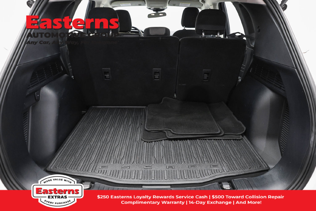 Used 2022 Ford Escape S AWD/4WD image 10