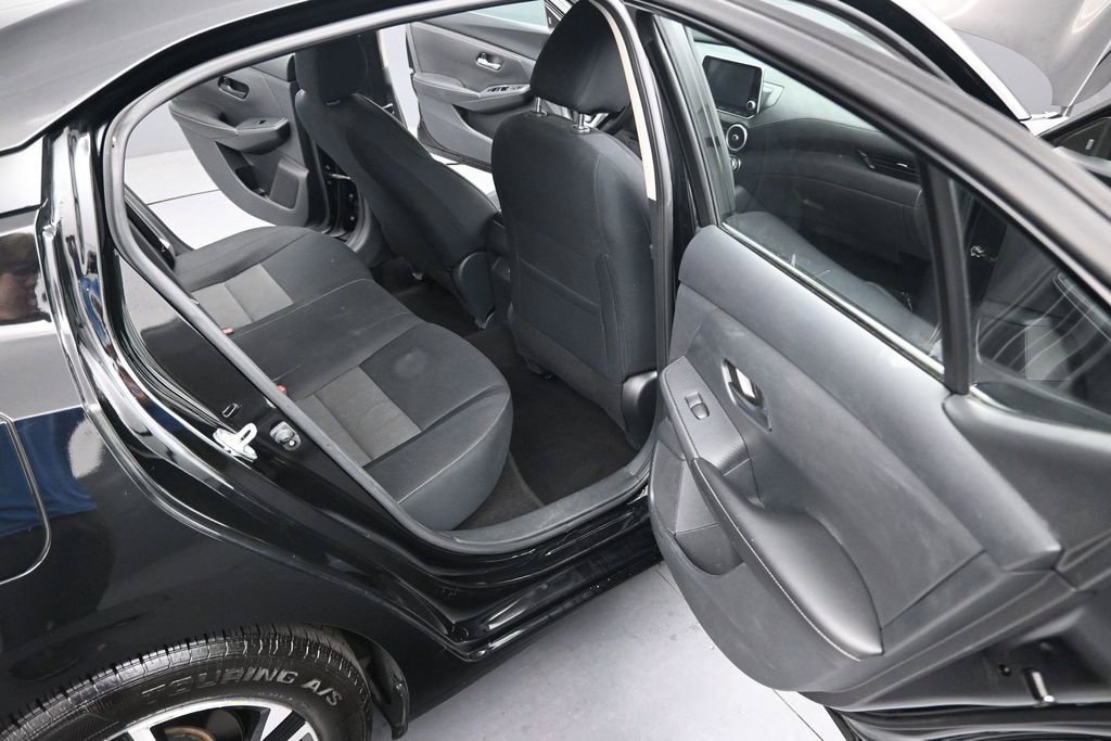 Certified 2024 Nissan Sentra SV FWD image 15