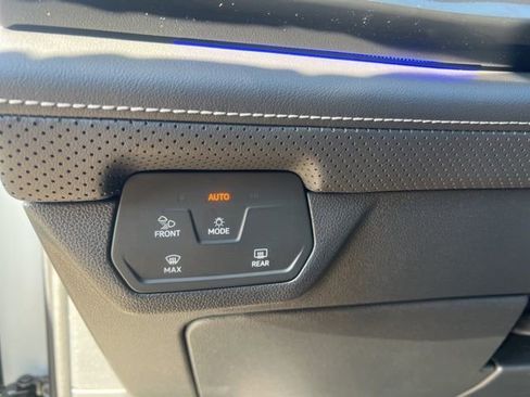 New 2026 Volkswagen Atlas Cross Sport SEL image 13