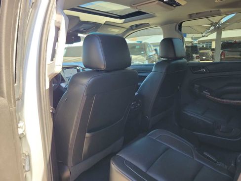 Used 2019 Chevrolet Tahoe Premier image 12