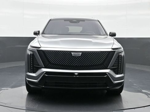 Used 2026 Cadillac Vistiq Luxury AWD/4WD image 6