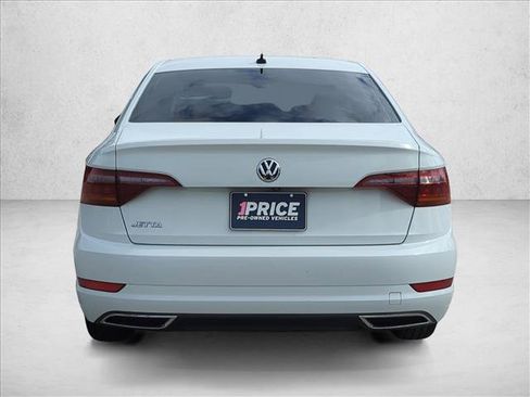 Used 2019 Volkswagen Jetta R-Line image 6