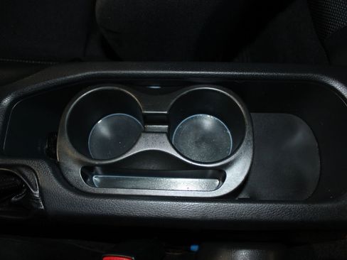 Used 2017 Toyota 86 image 21