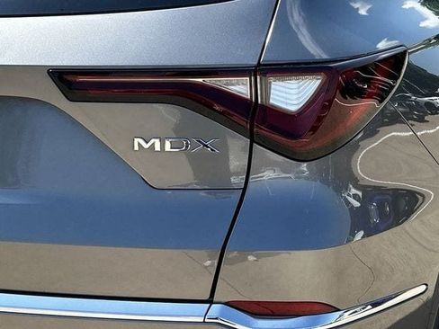 Used 2025 Acura MDX FWD image 3