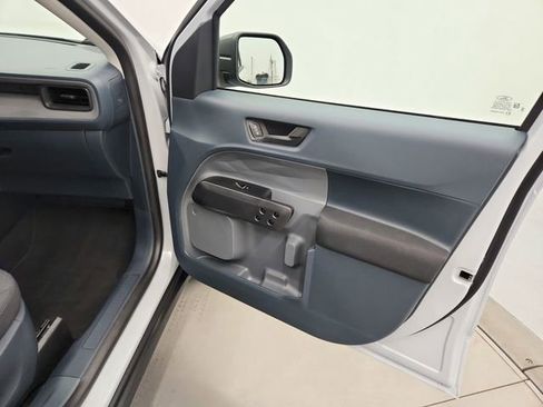 Used 2025 Ford Maverick XL w/ Equipment Group 102A image 36