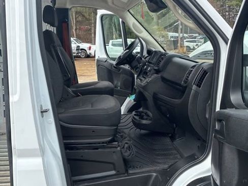 Used 2023 RAM ProMaster 3500 w/ Driver Convenience Group FWD image 18